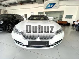 
                            
                            BMW 740LI MATER CLASS
                            
                        