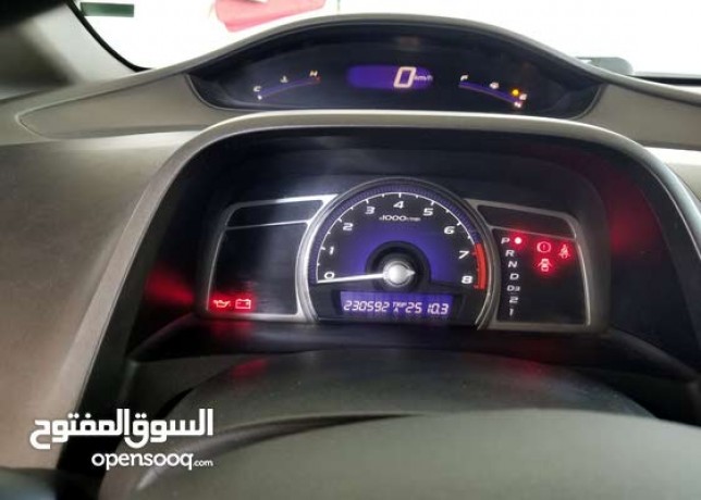 honda-civic-2010-for-sale-big-1
