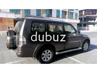 
                            
                            Pajero 2010 Gcc full option Original paint Accident free
                            
                        