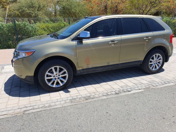 ford-edge-limited-awd-big-0