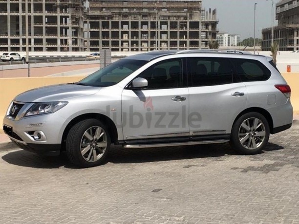 nissan-pathfinder-top-end-fully-loaded-2017-silver-metallic-big-1