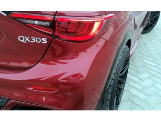 
                        Price Reduced!super clean Qx30 Sport 2017                                            