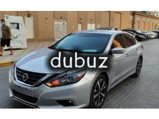 
                        For sale Altima 2017                                            
