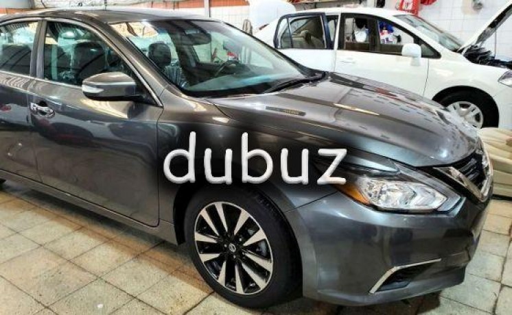 nissan-altima-2018-sl-low-mileage-leather-seats-big-12