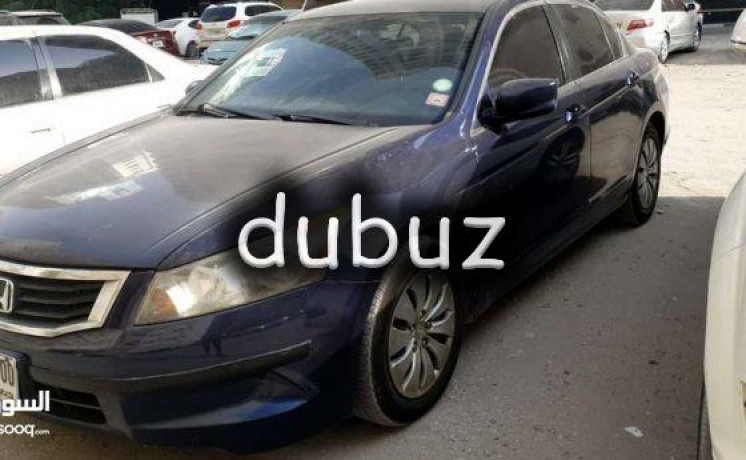 female-driven-honda-accord-2010-navy-blue-big-2