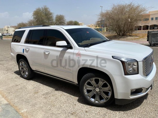 very-clean-gmc-yukon-2016-big-18