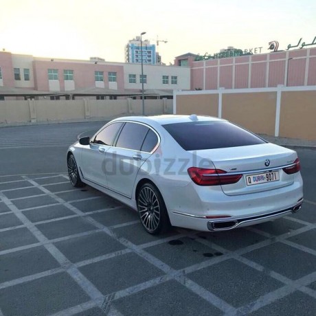 urgent-top-option-bmw-750li-xdrive-2016-with-warranty-from-agency-zero-issues-big-5