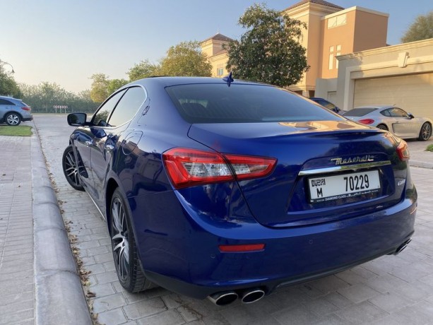 maserati-ghibli-2015-very-clean-under-warranty-full-service-history-by-agency-big-9