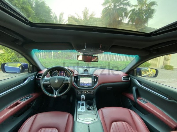 maserati-ghibli-2015-very-clean-under-warranty-full-service-history-by-agency-big-3