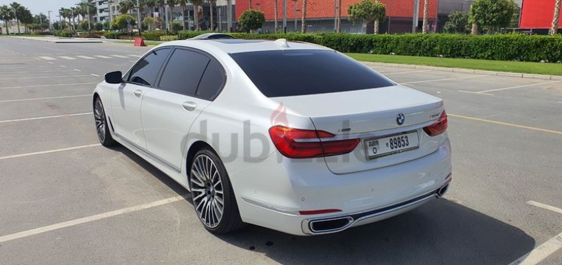 bmw-750li-x-drive-2016-under-warranty-and-service-package-big-9