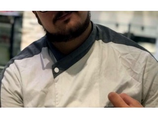 
                        سلام عليكم تونسي جنسية مقيم في الإمراة معايا دبلوم عون مطبخ و حلويات و مطاعم                                            