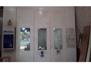 
                        For sale Millibar Paint station Made in France                                            