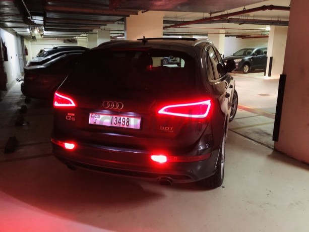 urgent-sale-super-clean-car-audi-q5-s-line-30-full-service-history-100-free-paint-with-2-keys-big-0