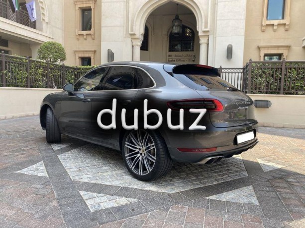 macan-turbo-mint-condition-under-warranty-big-3