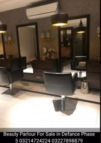 beauty-parlour-for-sell-in-defence-phase-5-lahore-big-1