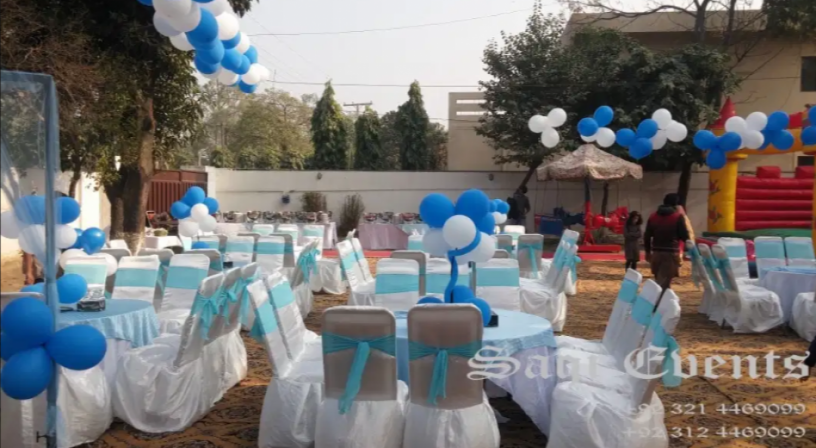 birthday-arrangement-balloons-decor-cake-table-jumping-castle-magic-big-2