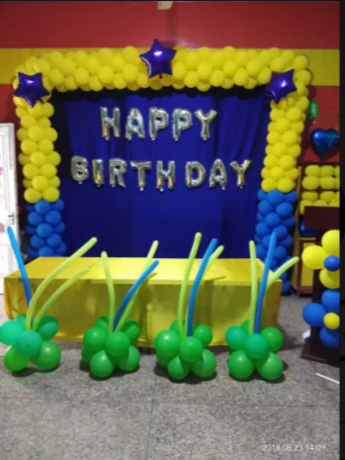 baloon-decoration-magic-show-jumping-castle-birthday-party-big-2