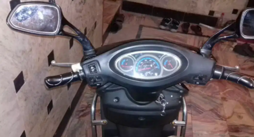 110-cc-scoter-for-sale-big-2