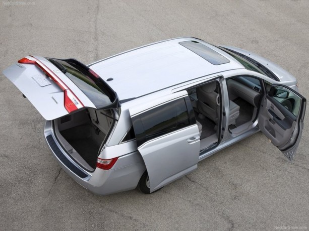 honda-odyssey-2019-for-sale-big-0