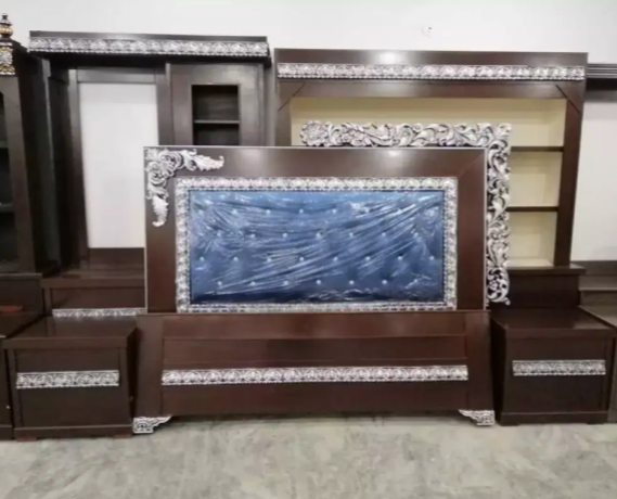 closing-offer-special-discount-on-bed-sets-big-0