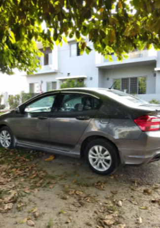 honda-city-aspire-auto-transmission-2015-big-2