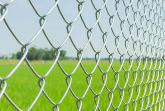 chain-link-fence-hesco-bag-ss-mesh-razor-wire-big-2