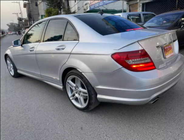 mercedes-c-180-amg-sunroof-sports-model-2008-big-3
