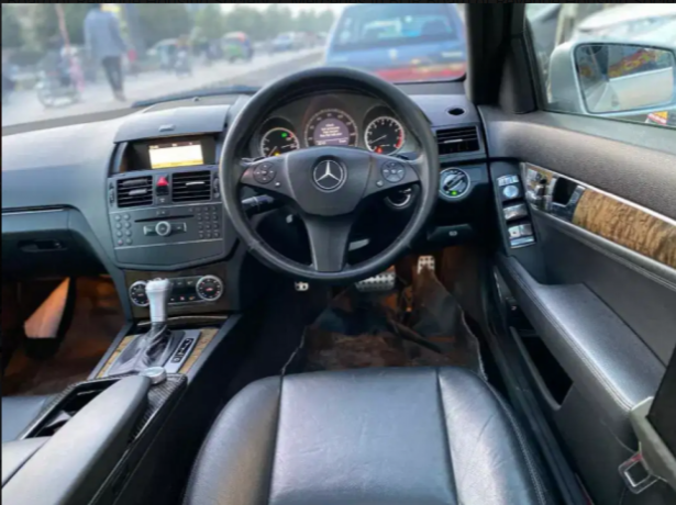 mercedes-c-180-amg-sunroof-sports-model-2008-big-2
